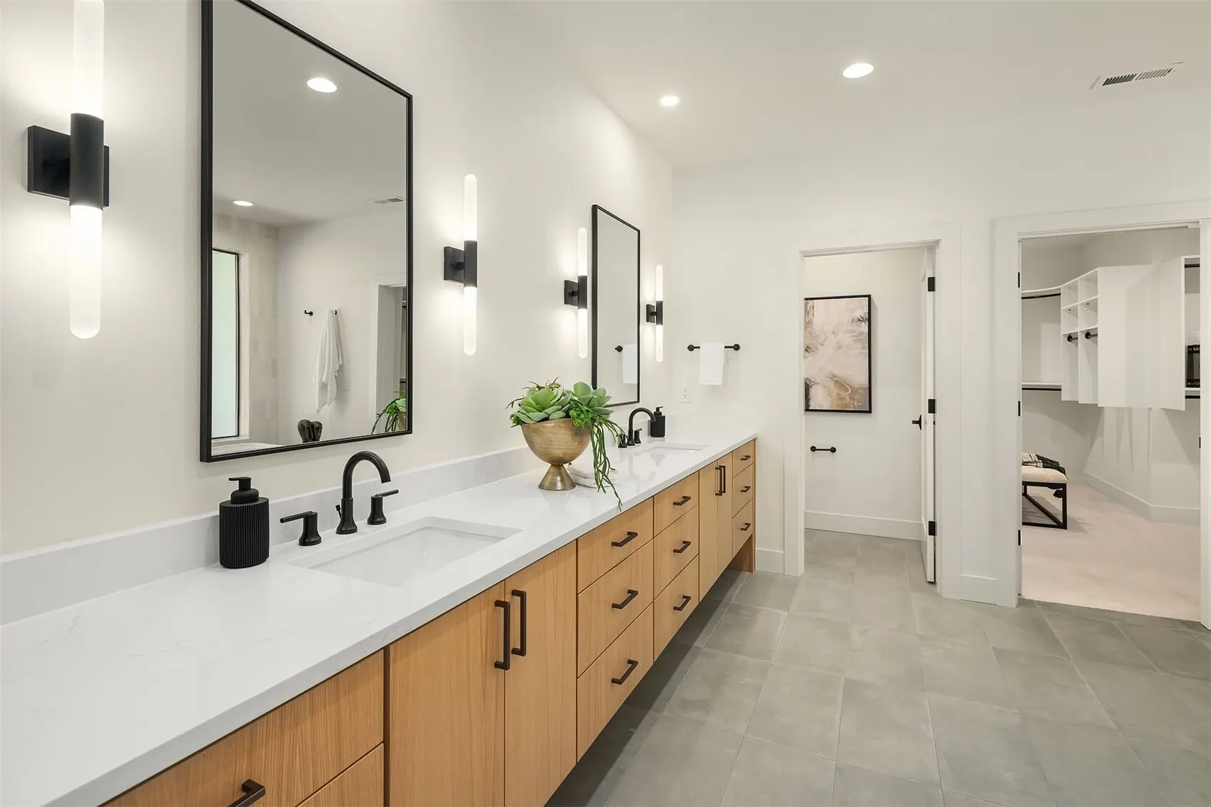 10452 NE 142nd Street , Kirkland, WA 98034