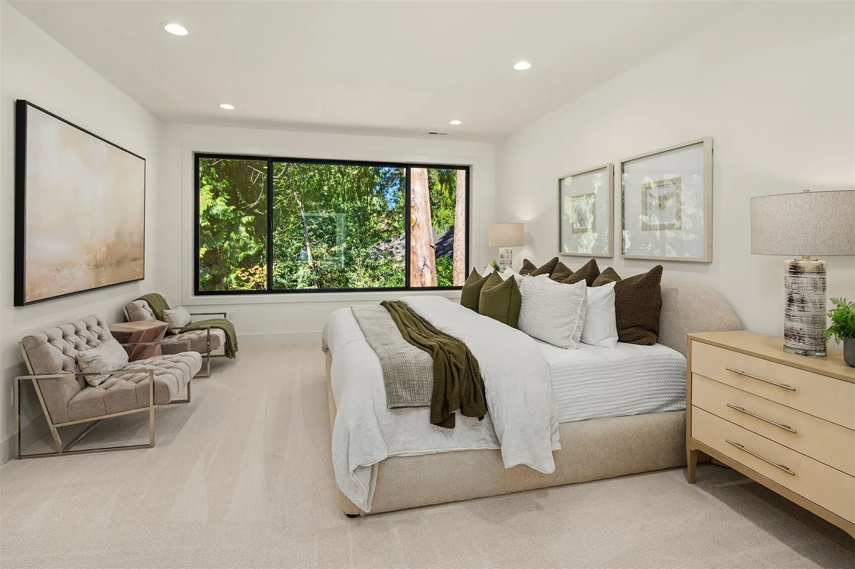 10452 NE 142nd Street , Kirkland, WA 98034