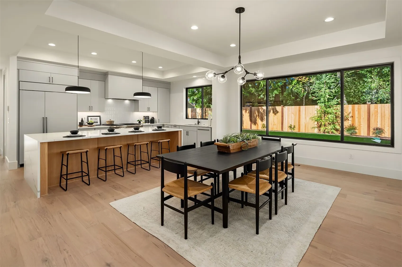 10452 NE 142nd Street , Kirkland, WA 98034