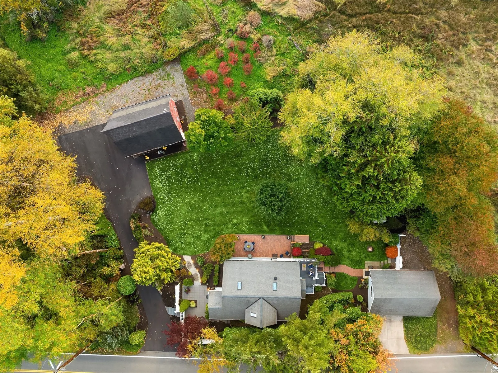 17929 SE May Valley Road , Renton, WA 98059