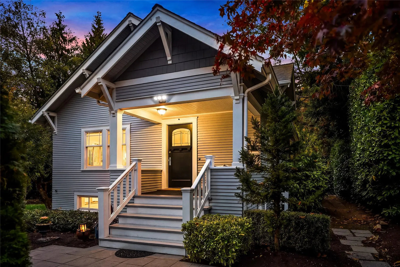 17929 SE May Valley Road , Renton, WA 98059