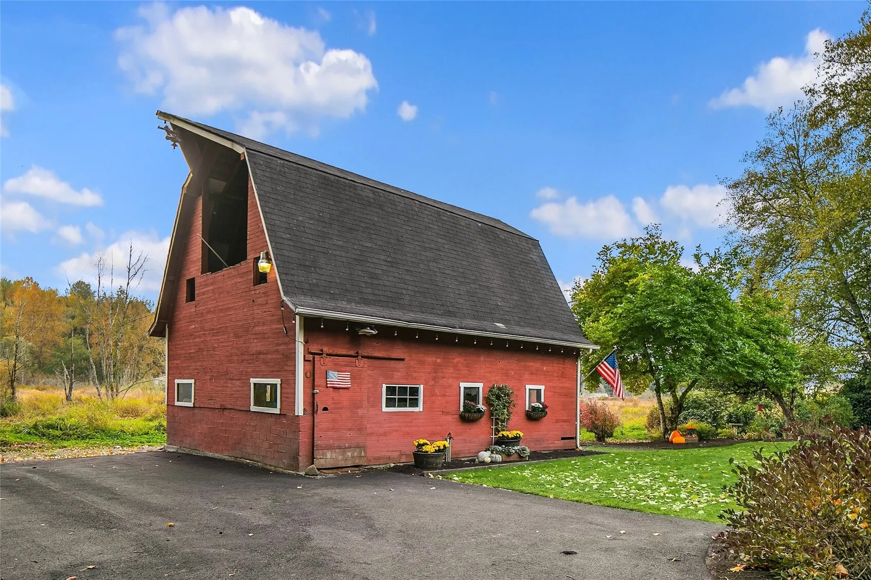17929 SE May Valley Road , Renton, WA 98059