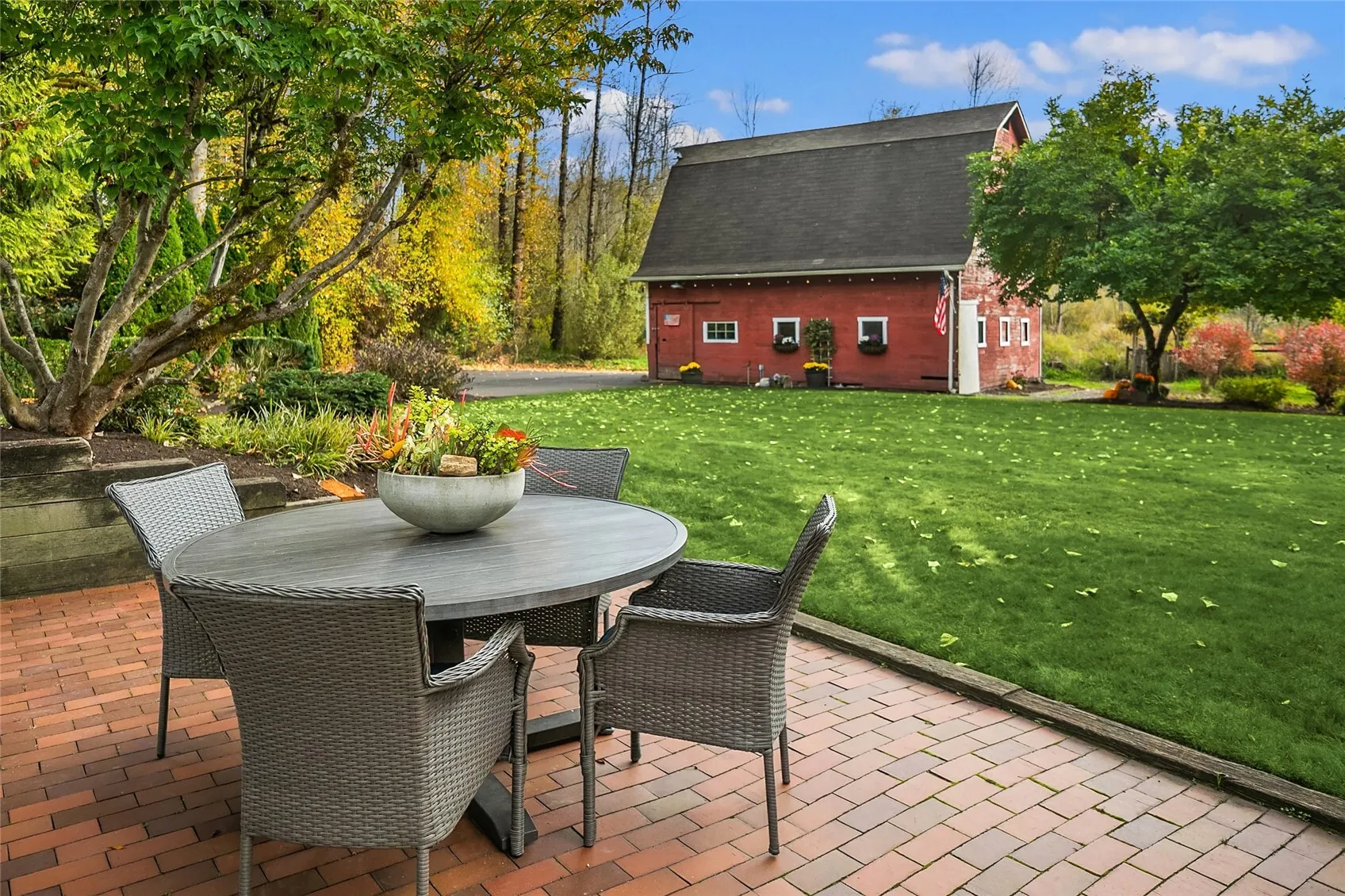 17929 SE May Valley Road , Renton, WA 98059
