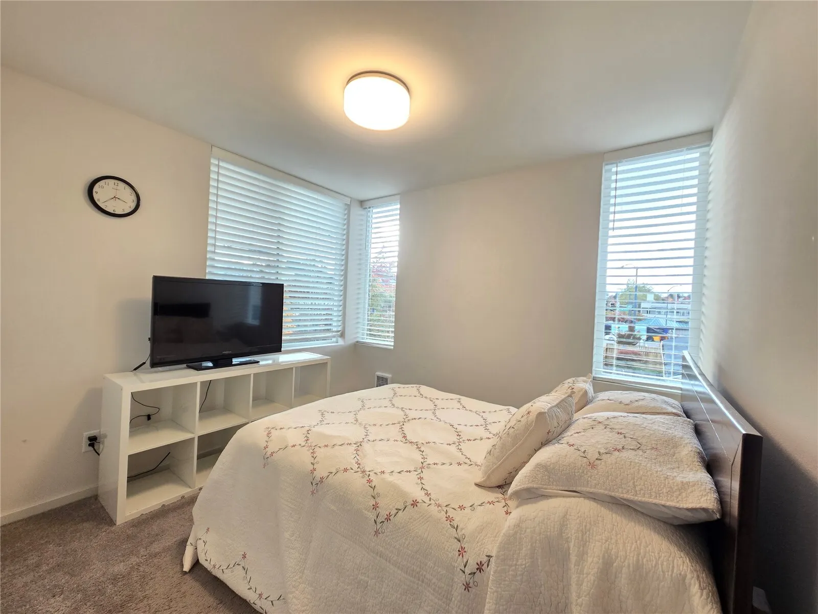 4068 S Myrtle Street , Seattle, WA 98118
