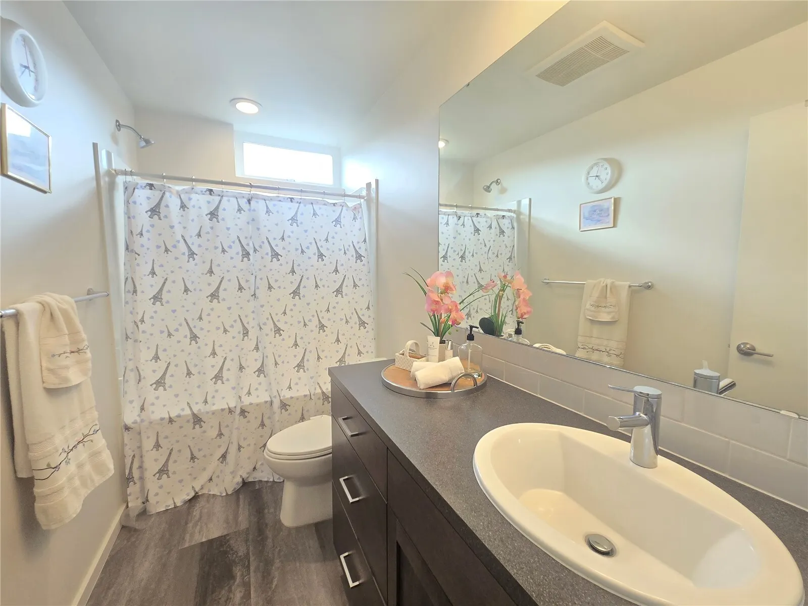 4068 S Myrtle Street , Seattle, WA 98118