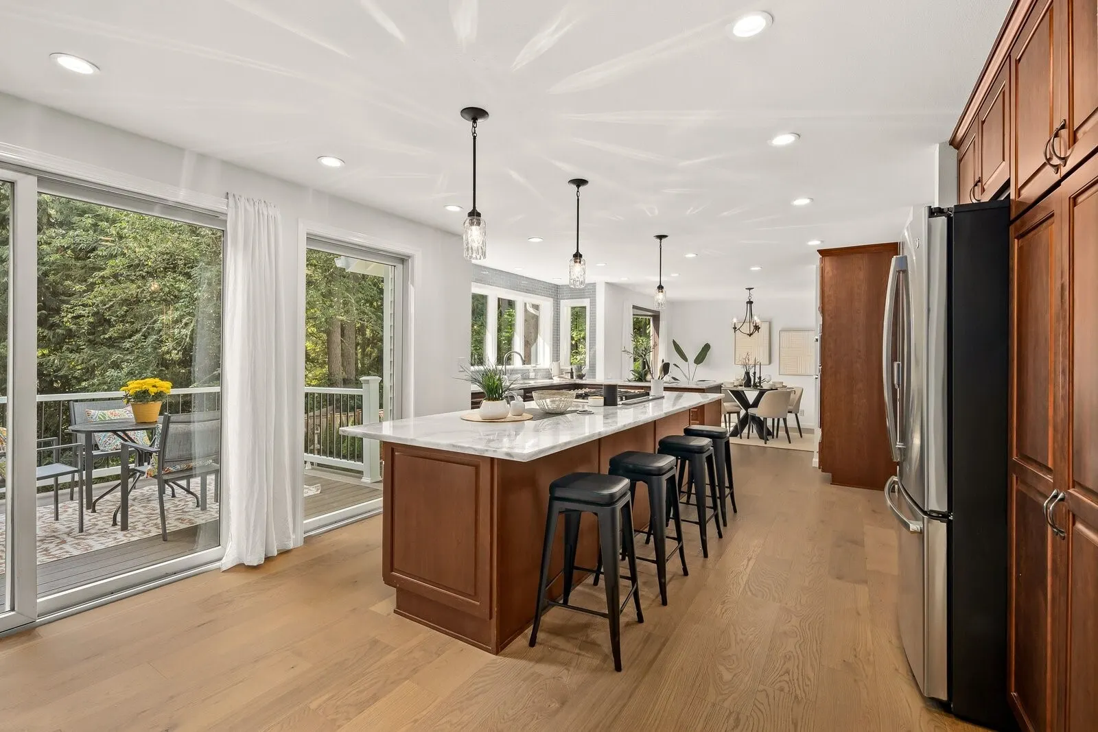 22109 NE 21st Way , Sammamish, WA 98074