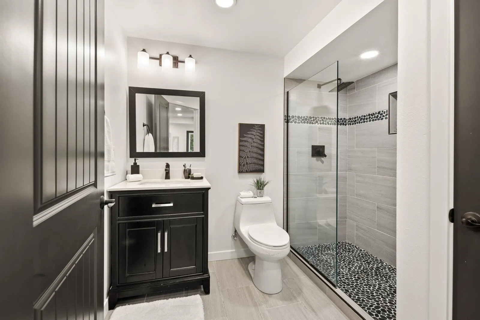22109 NE 21st Way , Sammamish, WA 98074