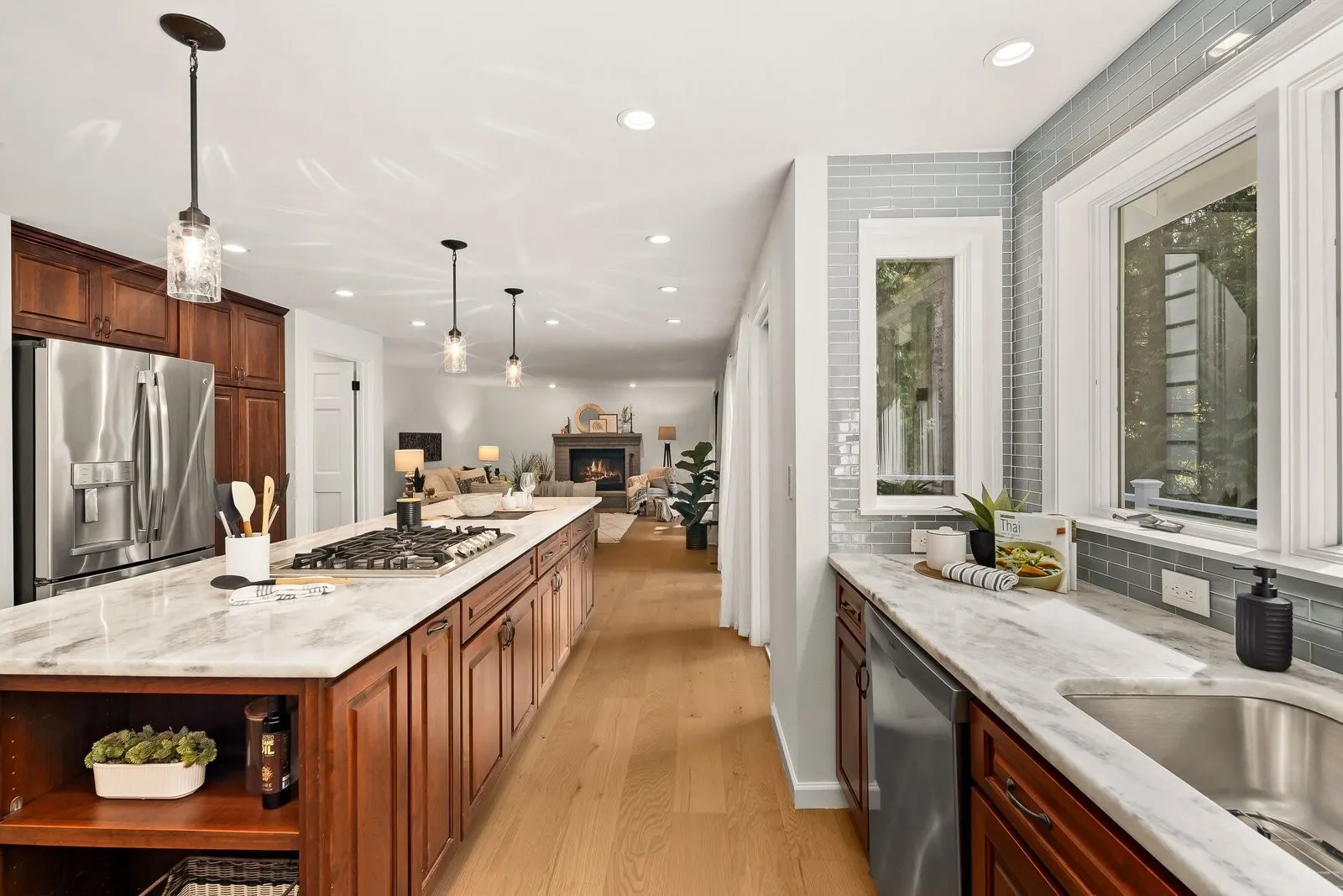 22109 NE 21st Way , Sammamish, WA 98074