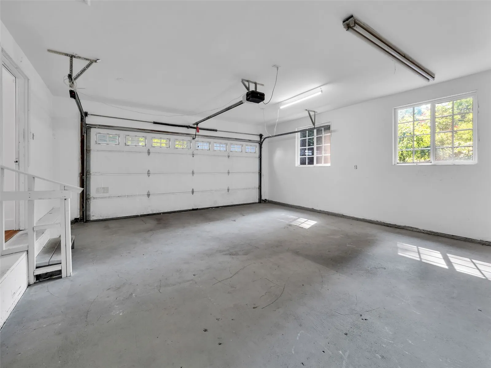 17408 NE 160th Place , Woodinville, WA 98072
