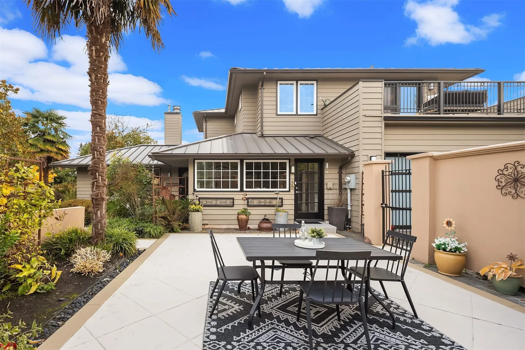 6630 NE Windermere Road , Seattle, WA 98115