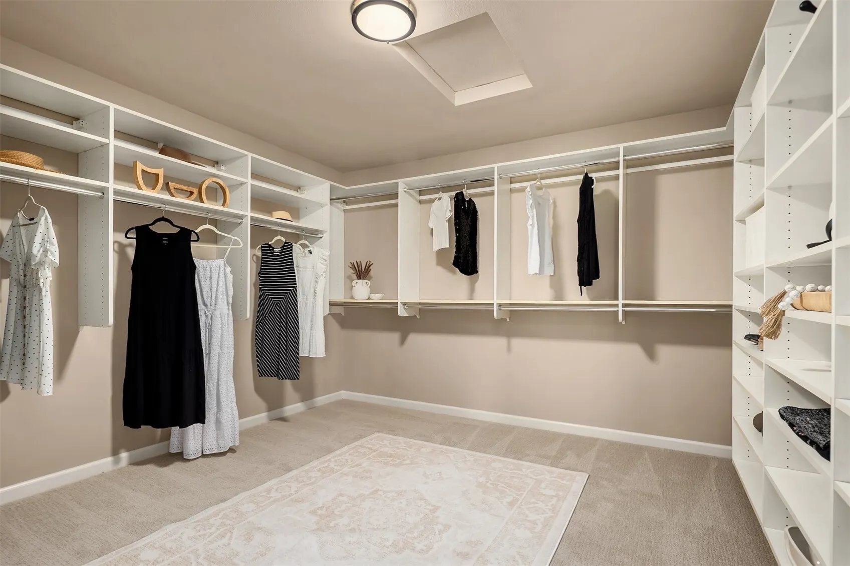 6630 NE Windermere Road , Seattle, WA 98115