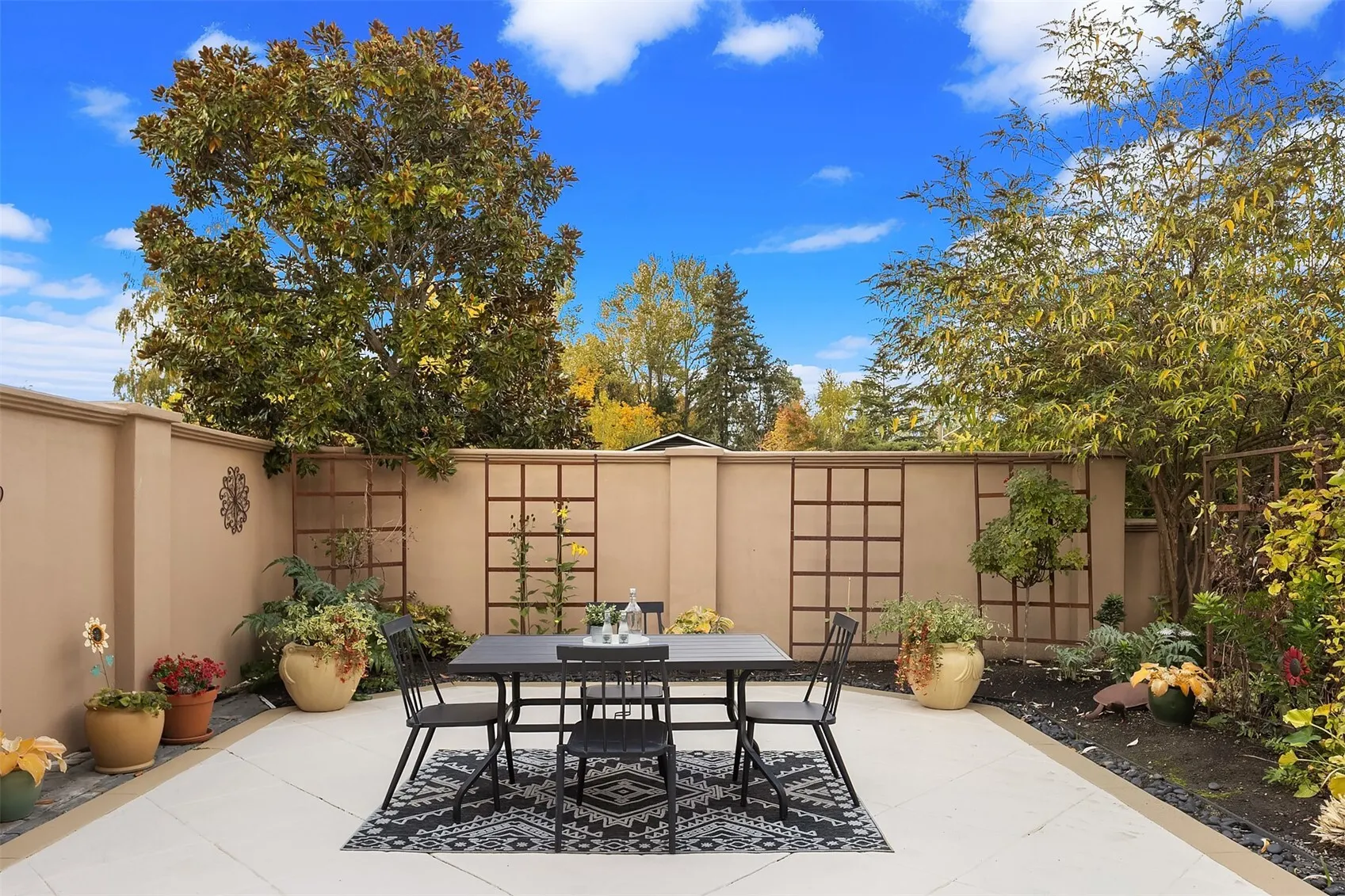 6630 NE Windermere Road , Seattle, WA 98115