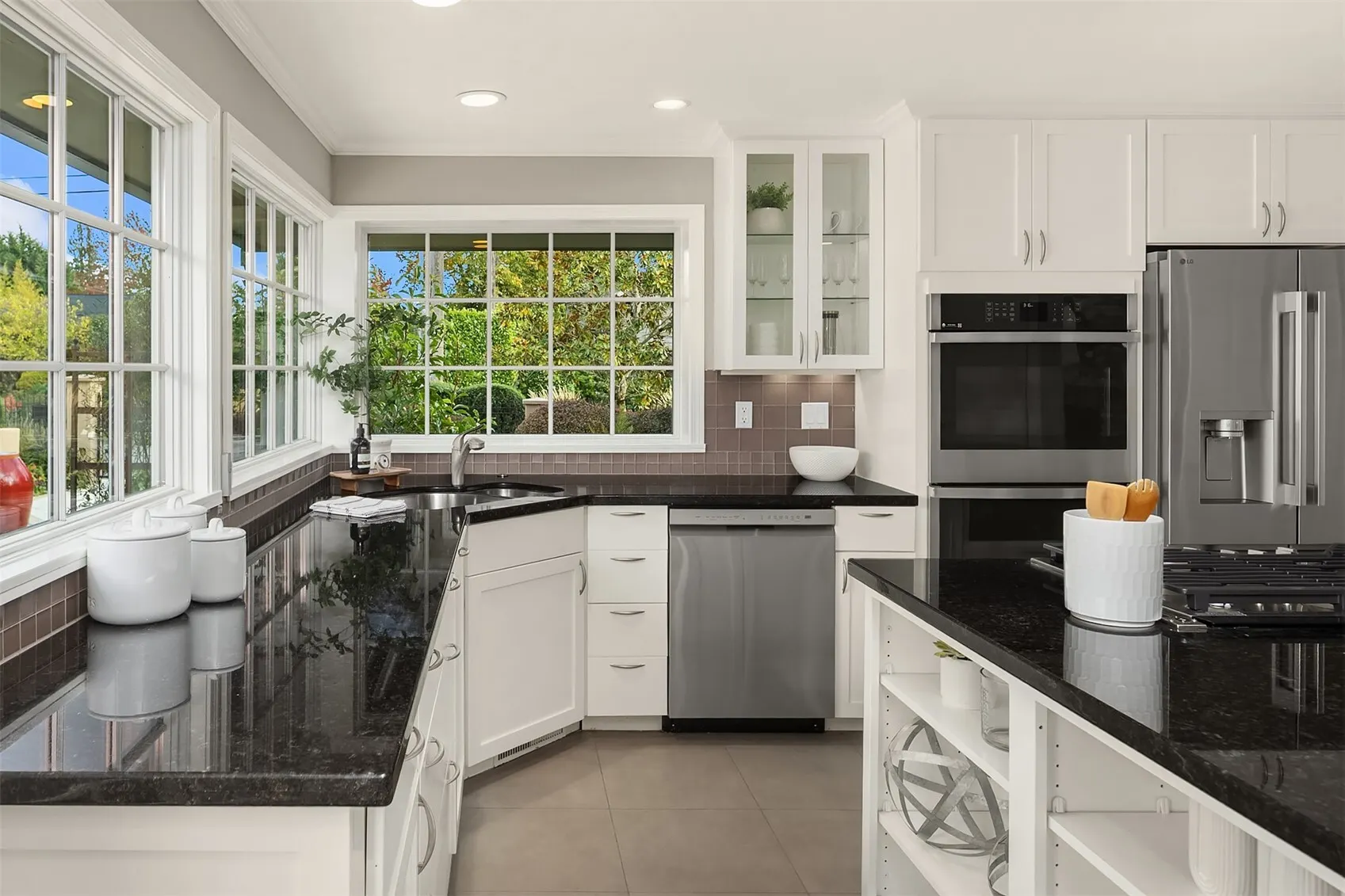 6630 NE Windermere Road , Seattle, WA 98115