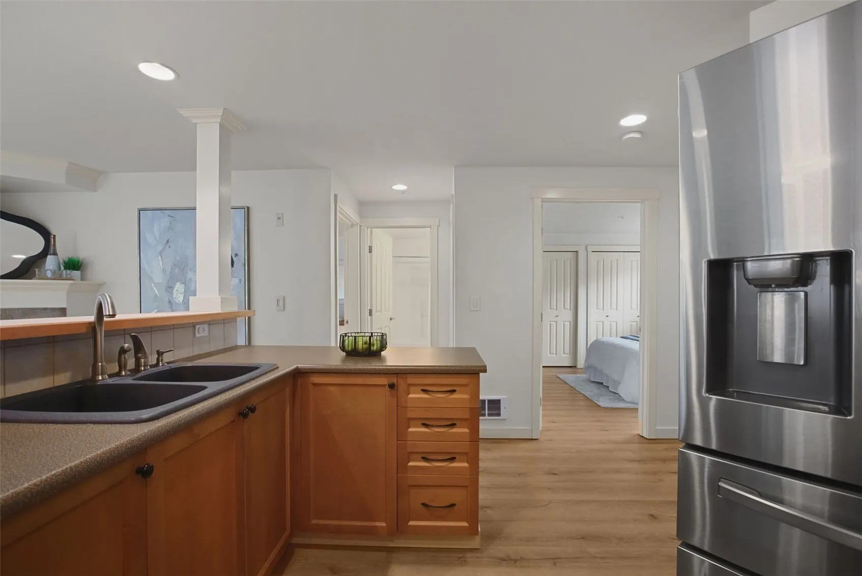 11920 98th Avenue NE #301, Kirkland, WA 98034
