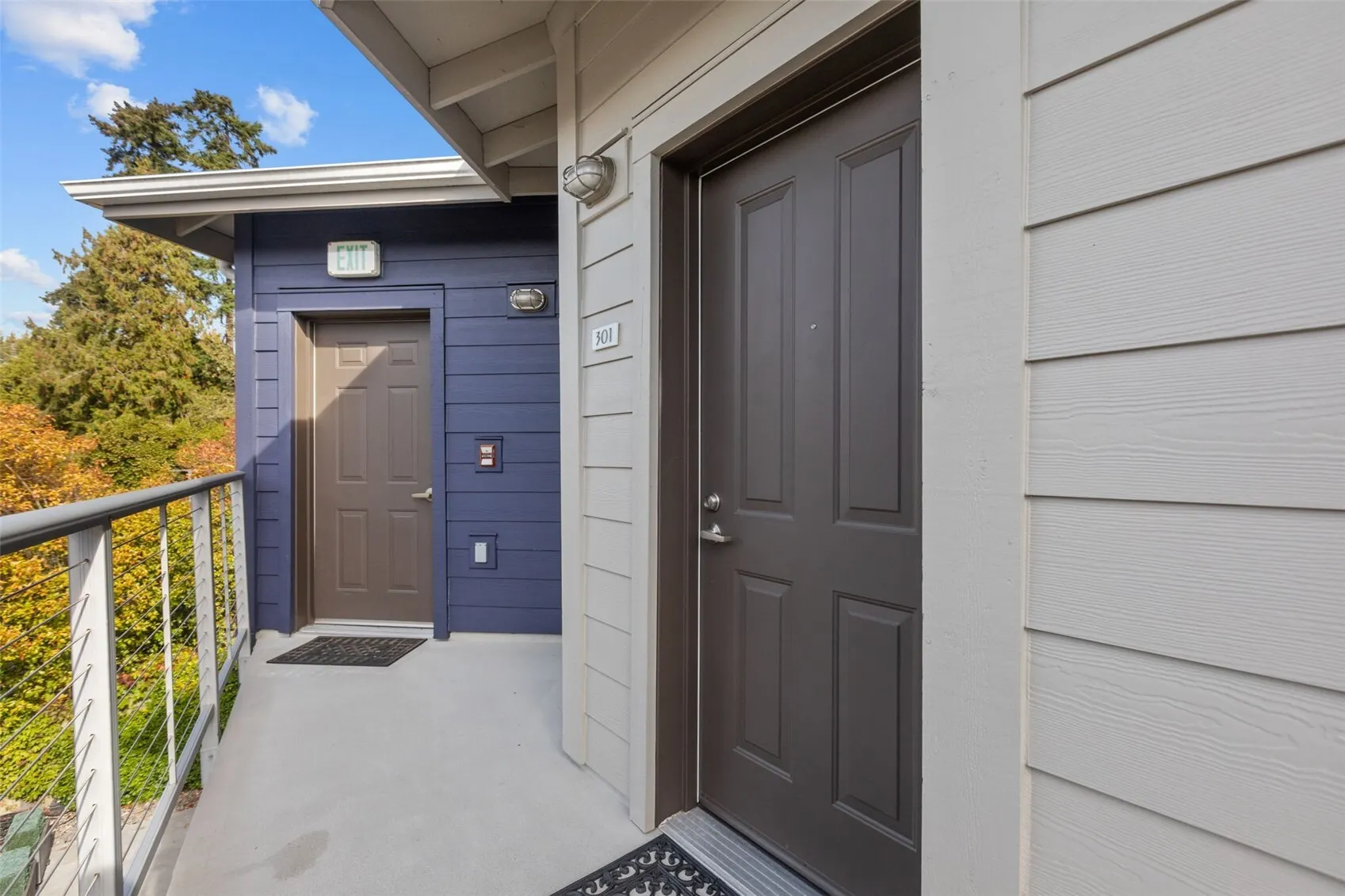 11920 98th Avenue NE #301, Kirkland, WA 98034