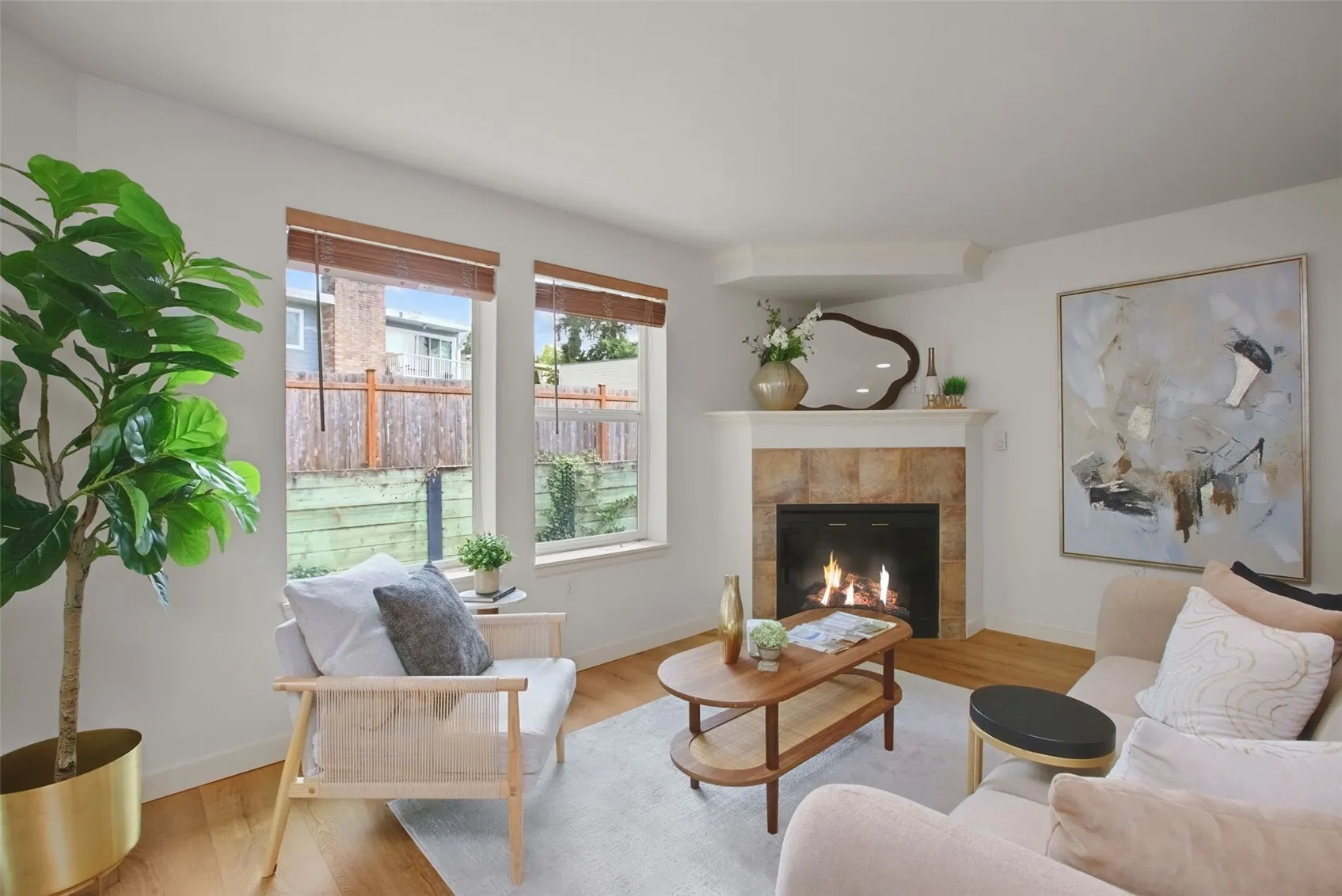 11920 98th Avenue NE #301, Kirkland, WA 98034