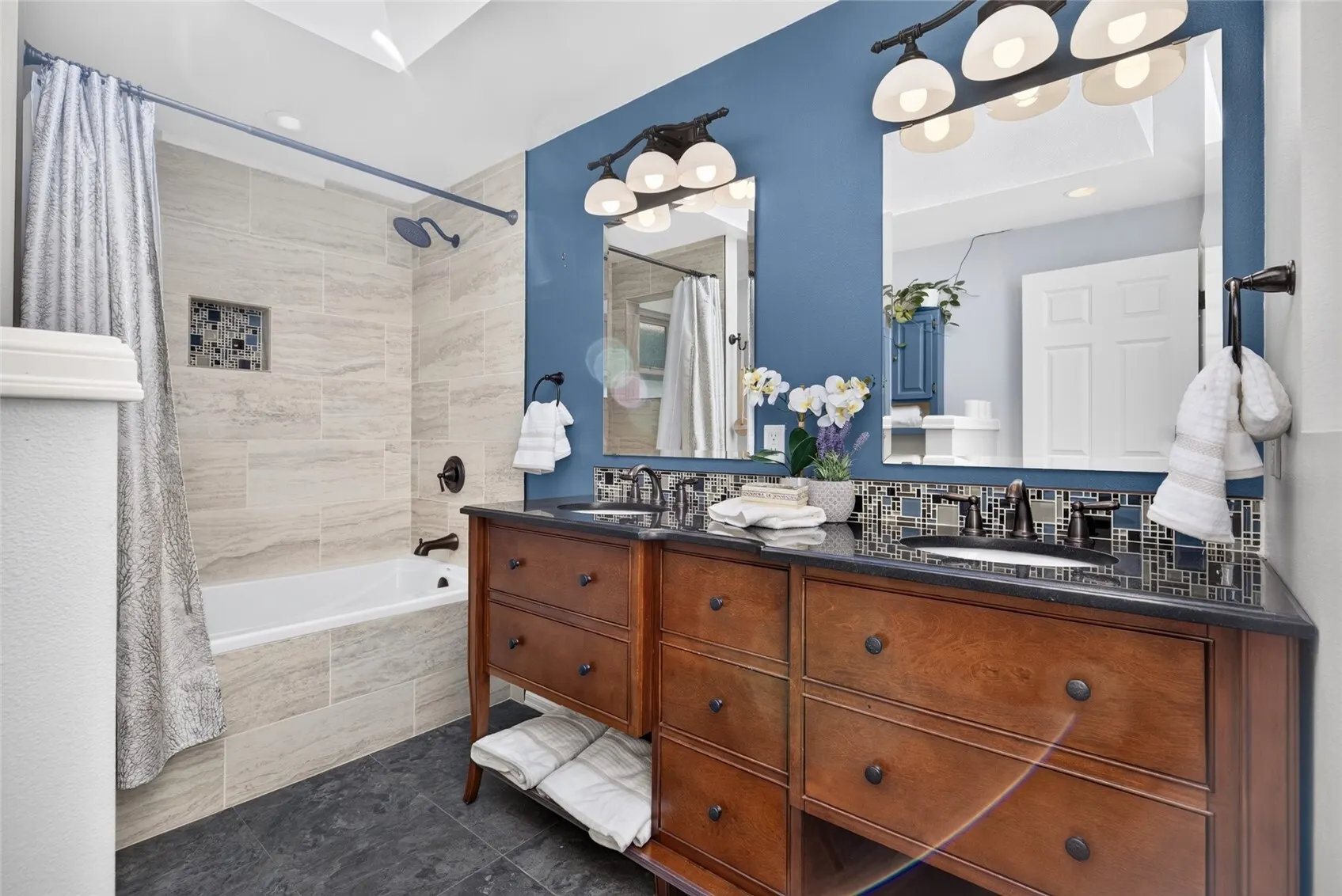 6 156th Place SW, Bothell, WA 98012