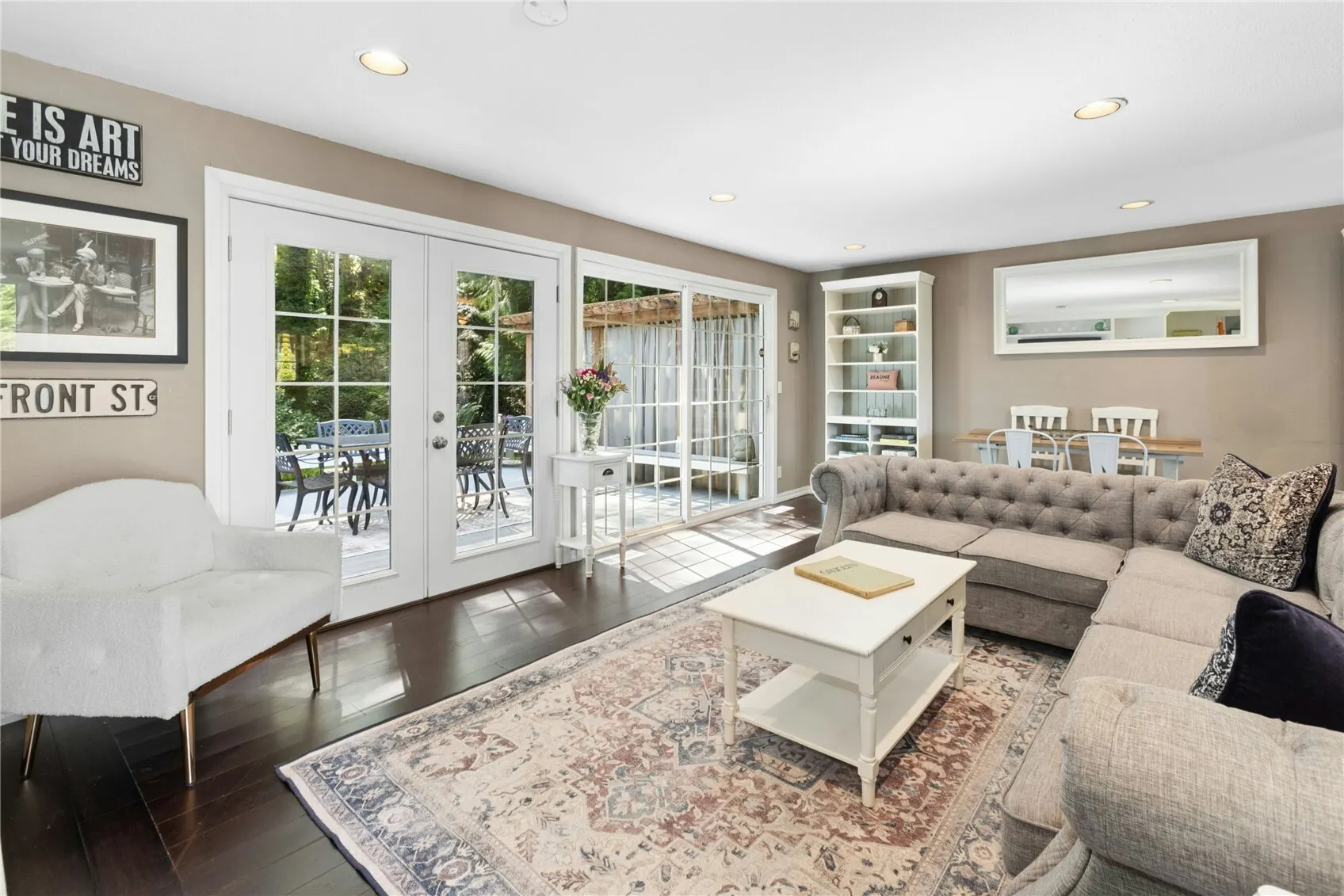860 Valley View Place SW, Issaquah, WA 98027-4613