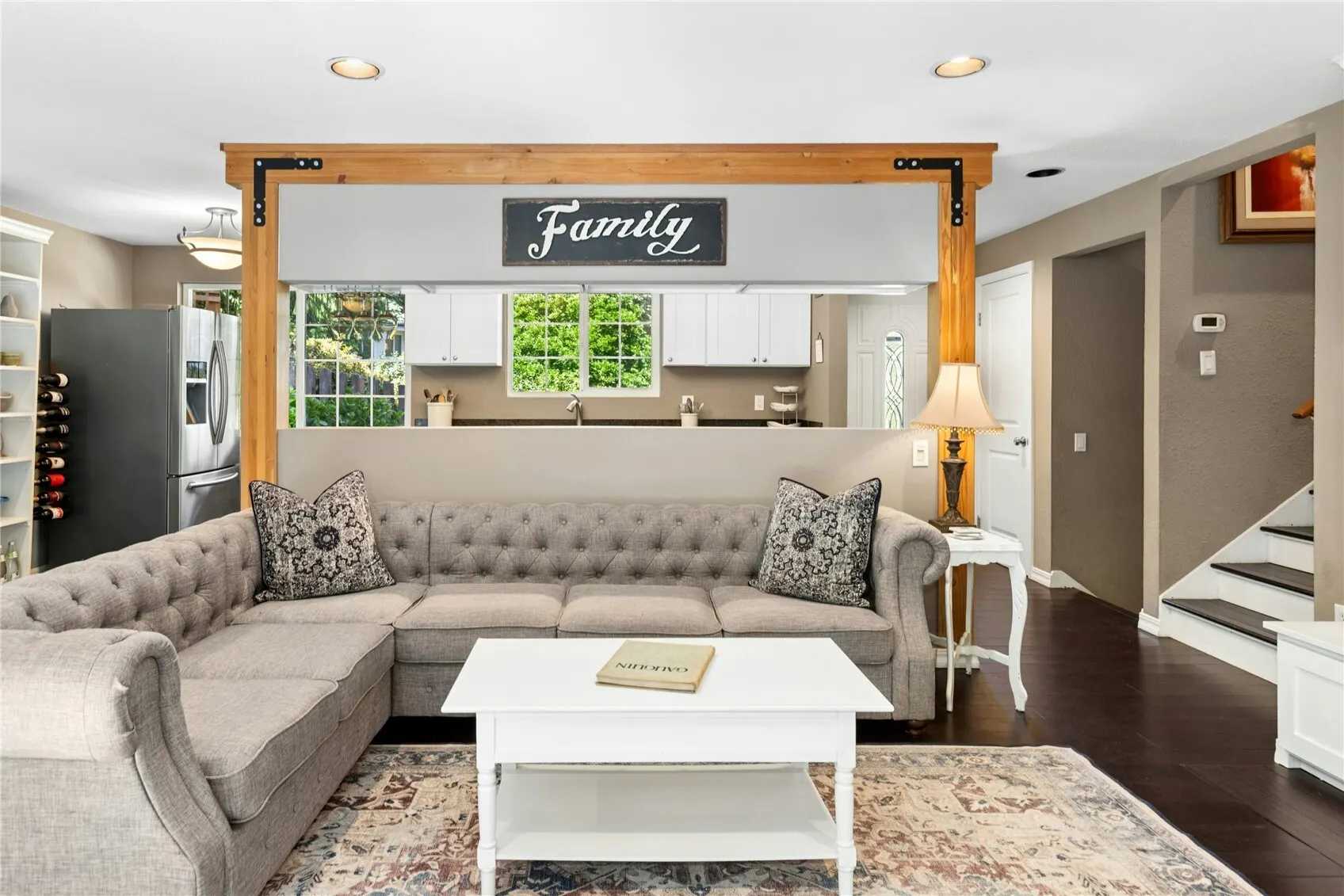 860 Valley View Place SW, Issaquah, WA 98027-4613