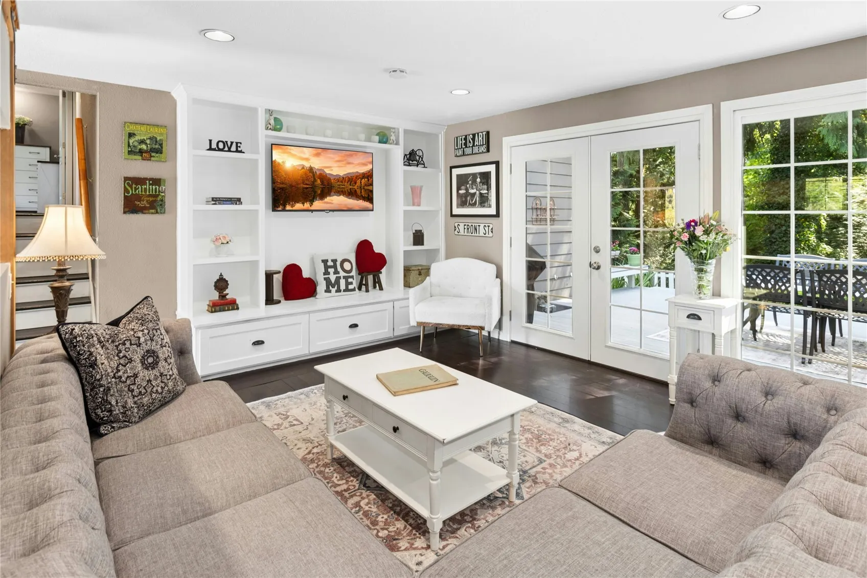 860 Valley View Place SW, Issaquah, WA 98027-4613