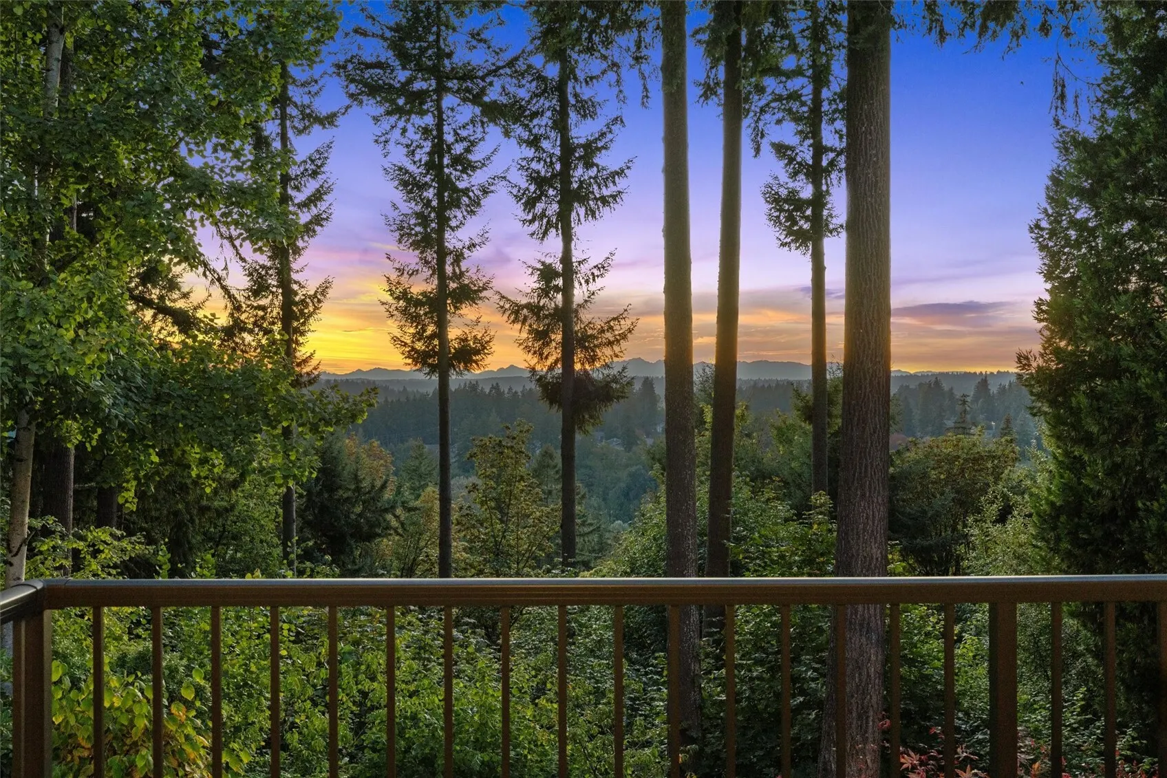 17315 102nd Avenue NE, Bothell, WA 98011-3744