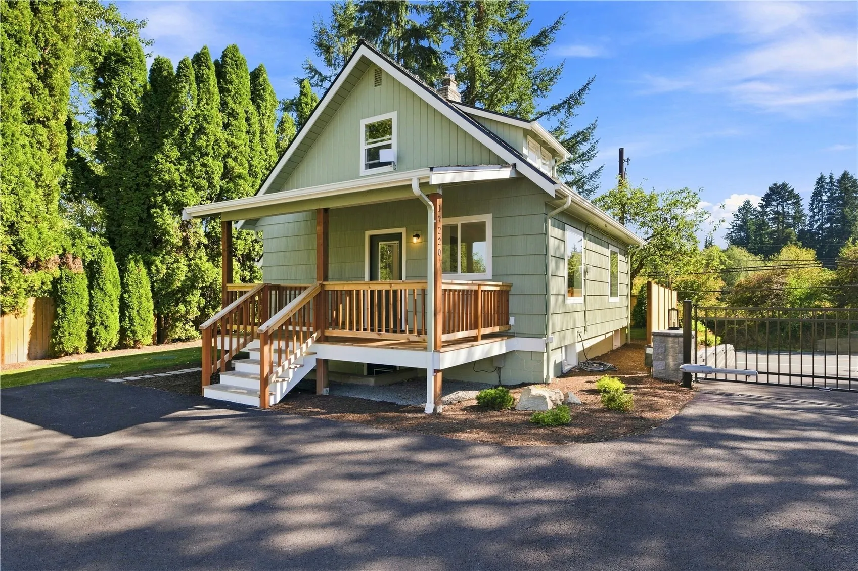 17218 & 17220 NE Woodinville Duvall Road , Woodinville, WA 98072