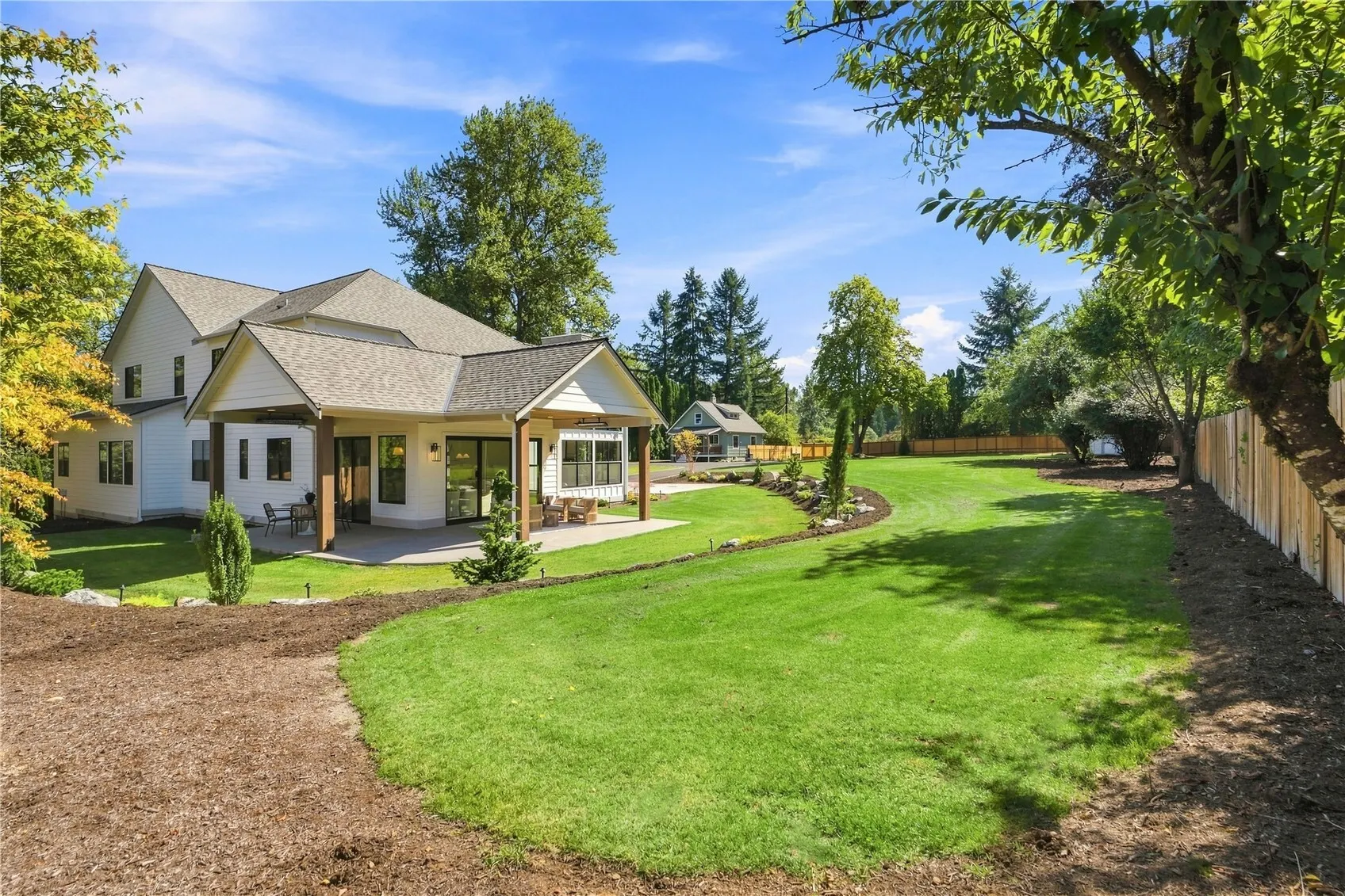 17218 & 17220 NE Woodinville Duvall Road , Woodinville, WA 98072