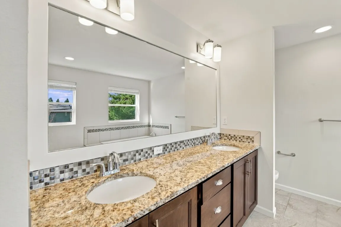 19821 37th Drive SE, Bothell, WA 98012