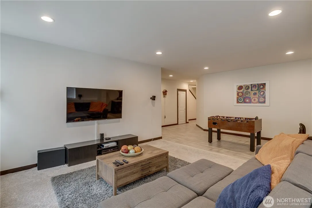 17627 3rd Avenue SE, Bothell, WA 98012