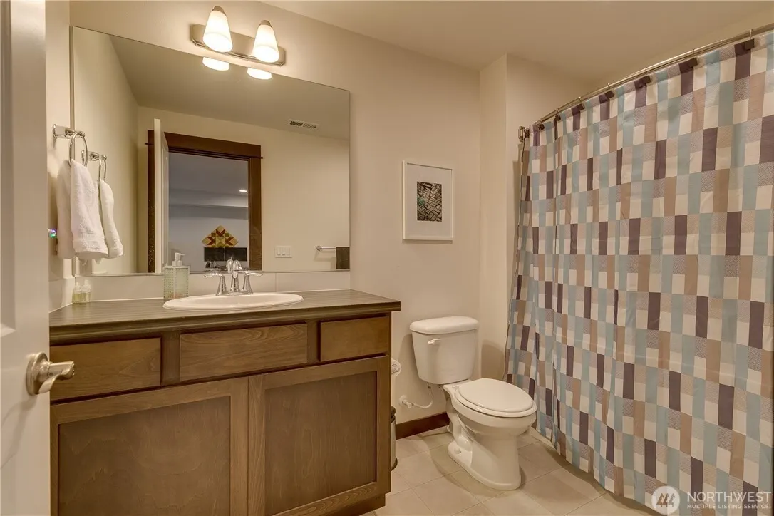 17627 3rd Avenue SE, Bothell, WA 98012