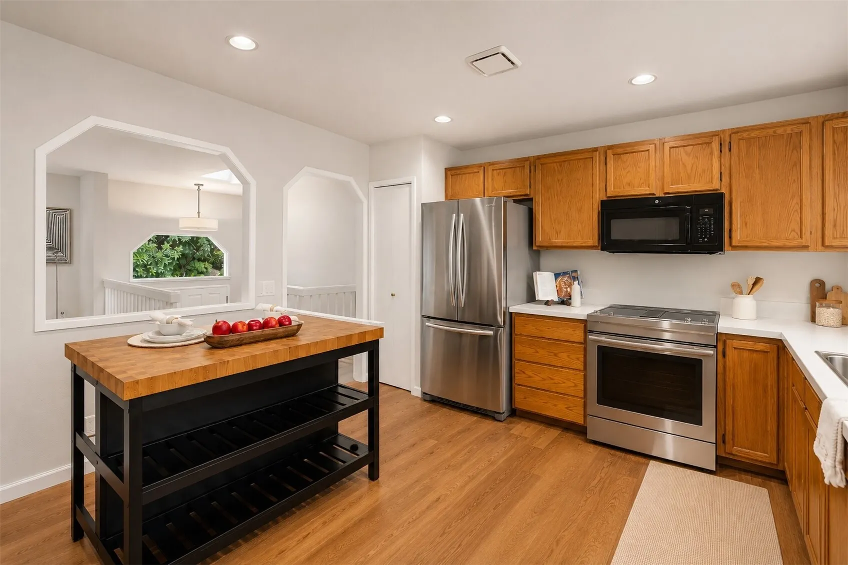 23510 NE 181st Street , Woodinville, WA 98077