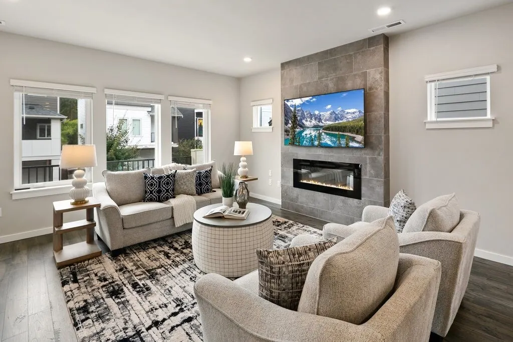 309 207th Place SE, Bothell, WA 98012