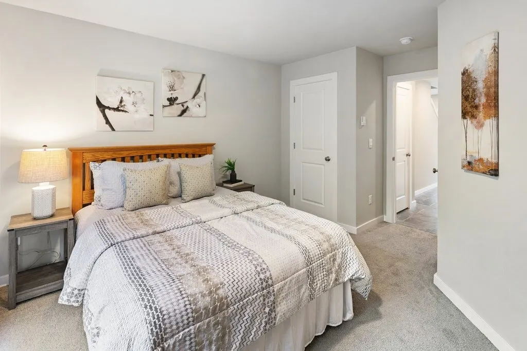 309 207th Place SE, Bothell, WA 98012