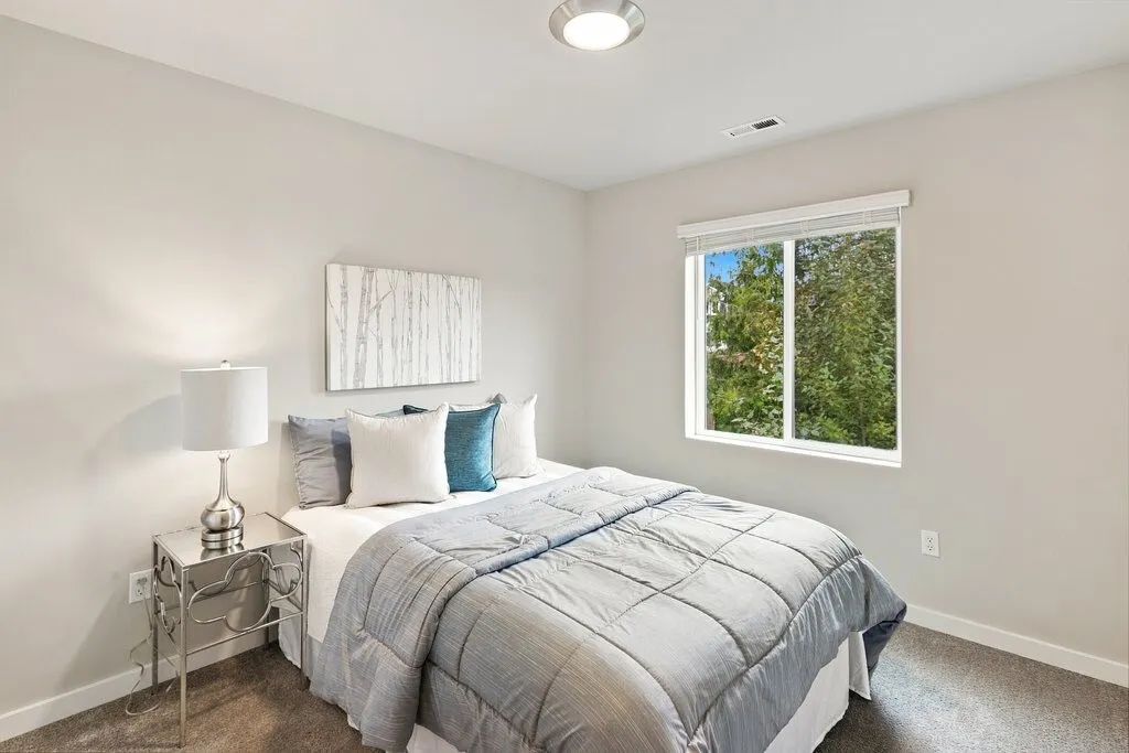 309 207th Place SE, Bothell, WA 98012