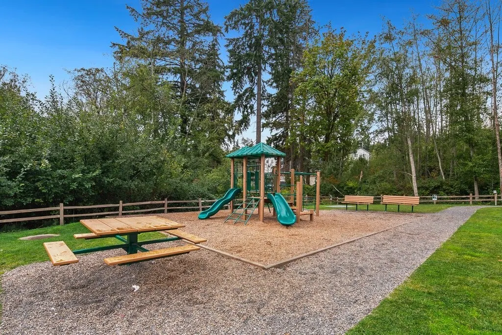 309 207th Place SE, Bothell, WA 98012