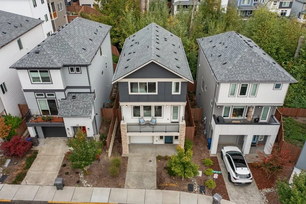 309 207th Place SE, Bothell, WA 98012