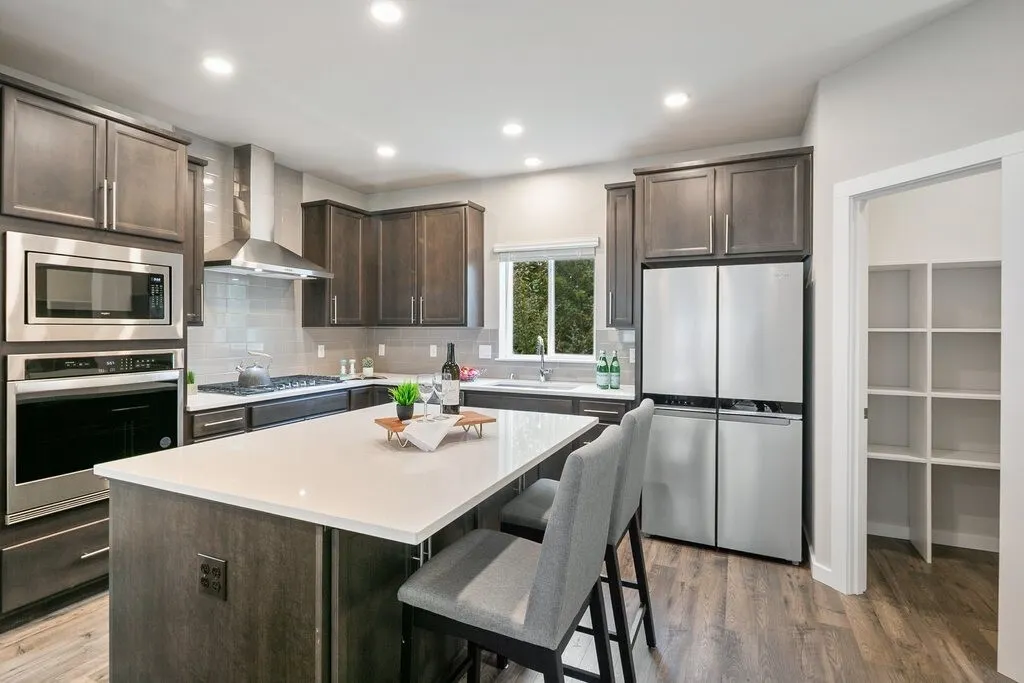 309 207th Place SE, Bothell, WA 98012