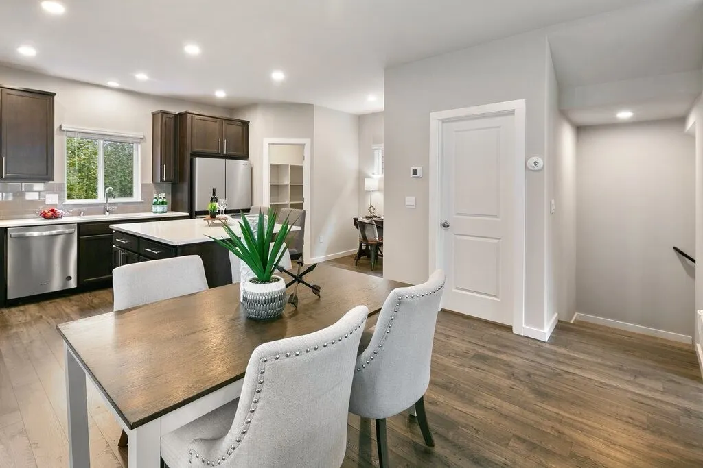 309 207th Place SE, Bothell, WA 98012