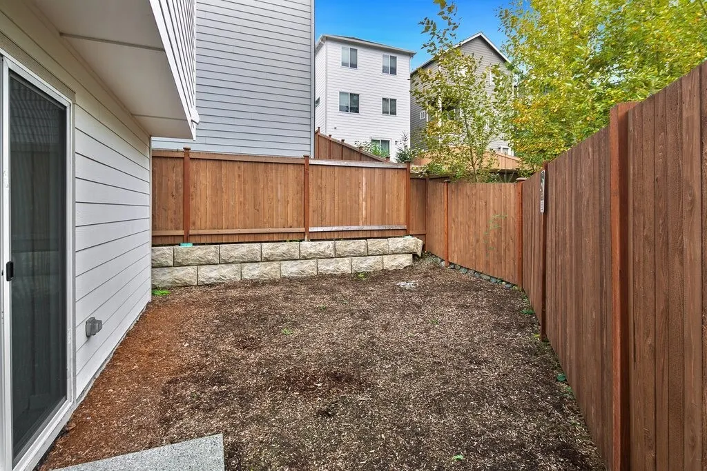 309 207th Place SE, Bothell, WA 98012