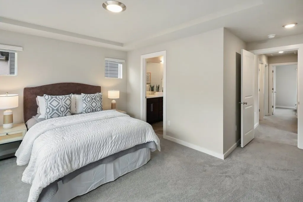 309 207th Place SE, Bothell, WA 98012