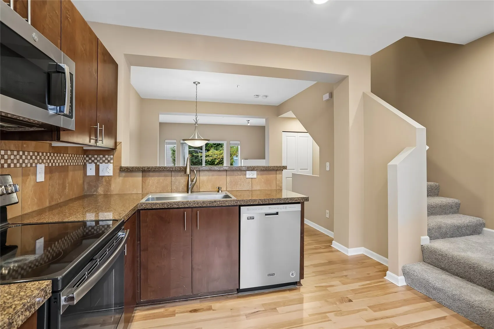 15720 Manor Way #M3, Lynnwood, WA 98087-6253