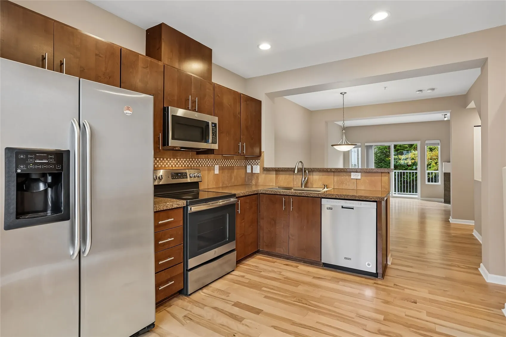 15720 Manor Way #M3, Lynnwood, WA 98087-6253