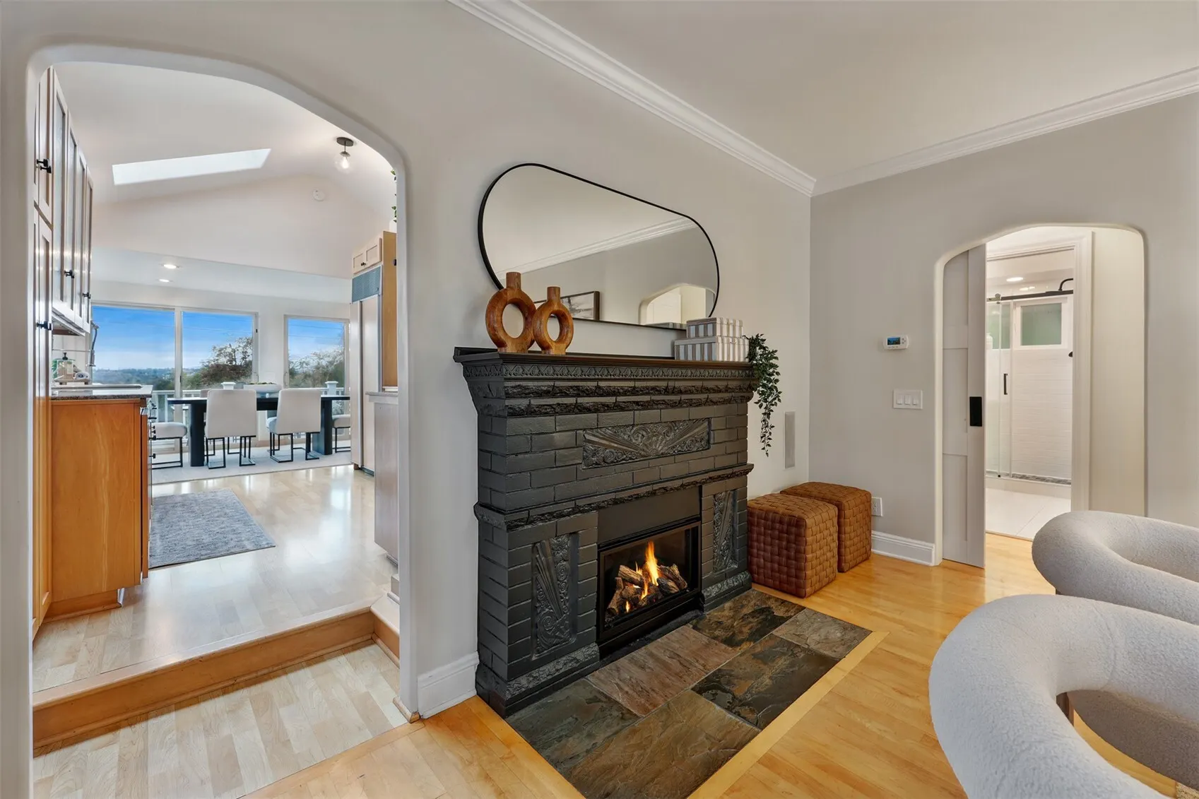 3840 34th Avenue SW, Seattle, WA 98126