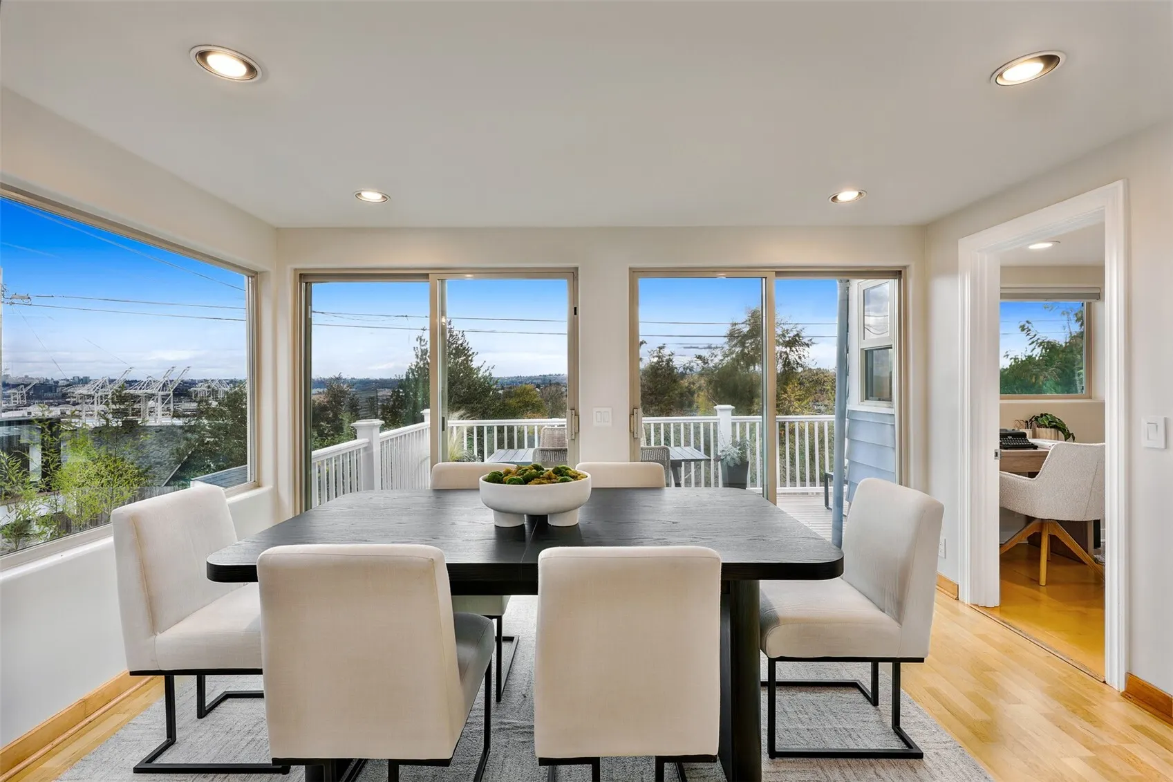 3840 34th Avenue SW, Seattle, WA 98126