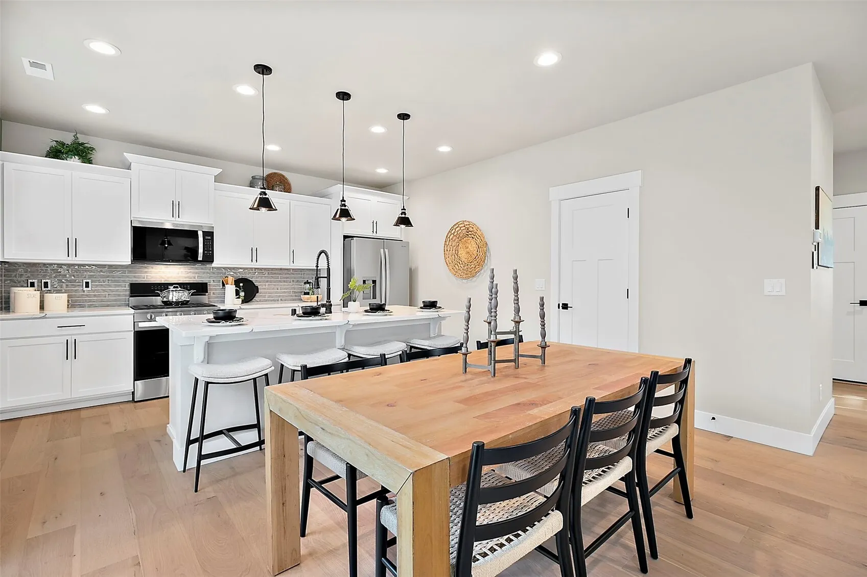 1820 241st Place SE #FG 02, Bothell, WA 98021