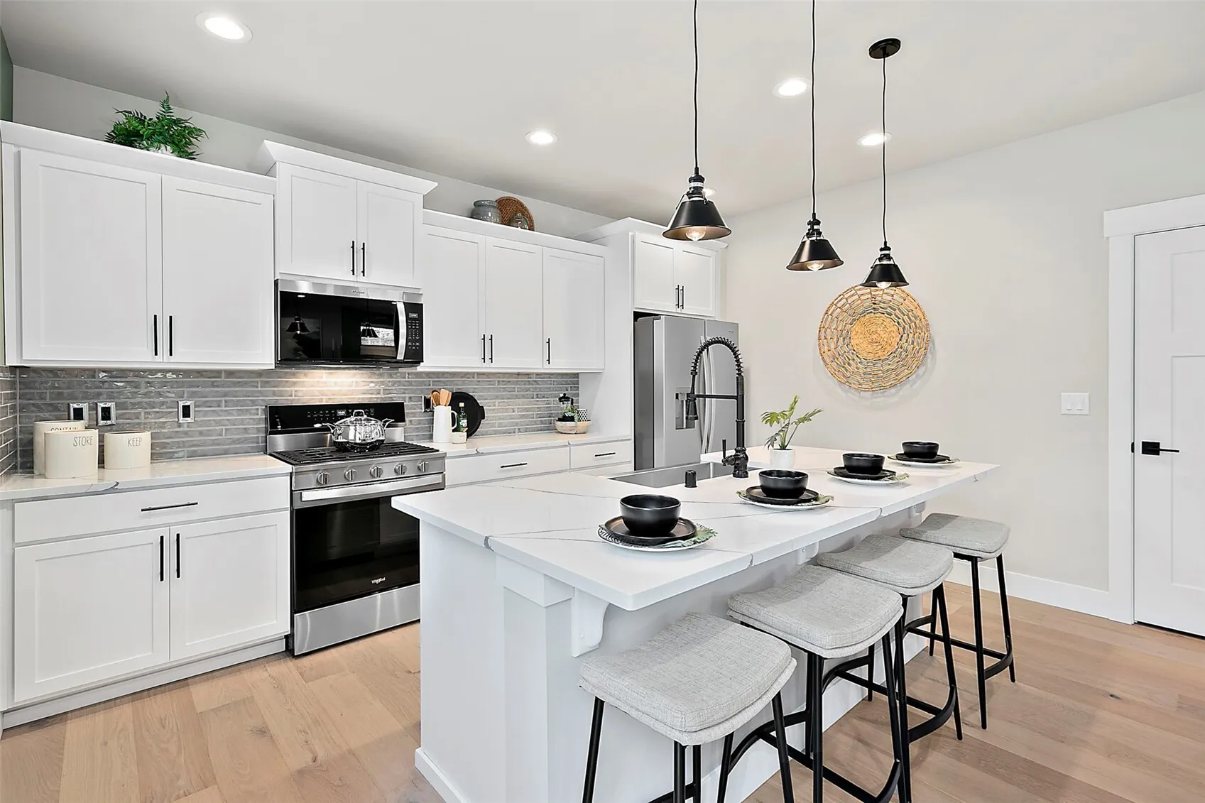 1820 241st Place SE #FG 02, Bothell, WA 98021