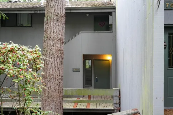 13838 NE 60th Street #177, Redmond, WA 98052-9701