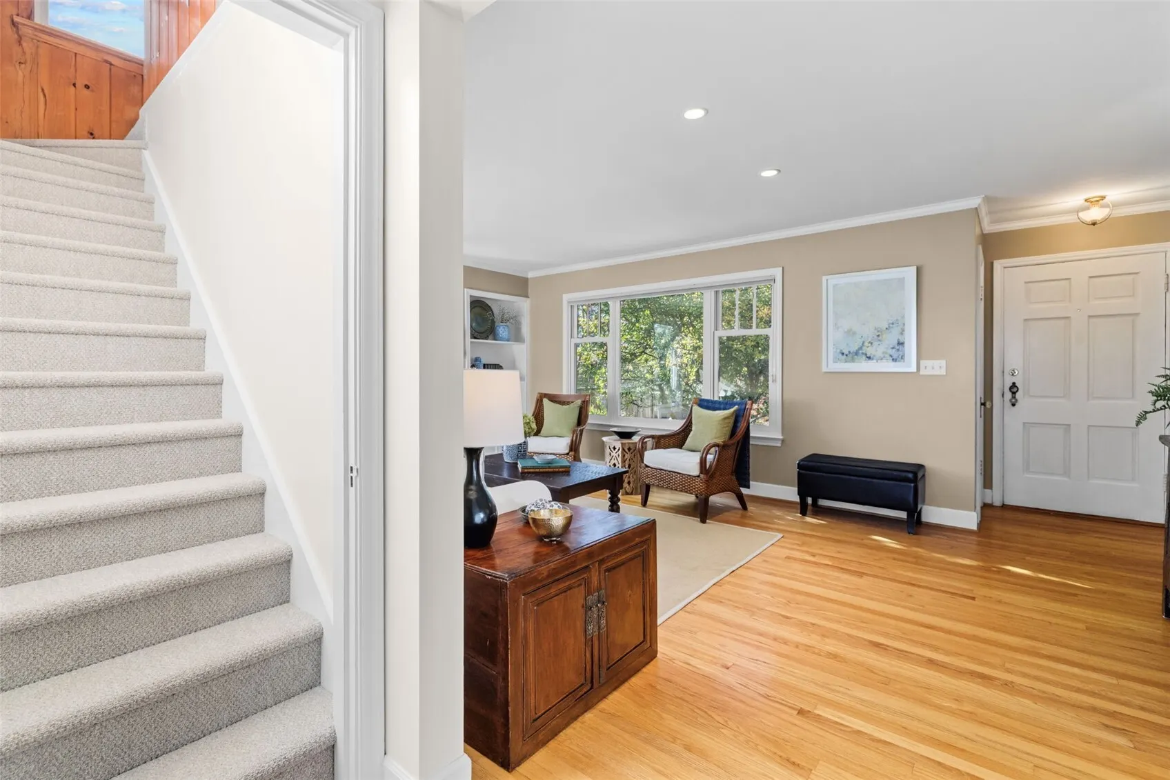7530 31st Avenue NW, Seattle, WA 98117