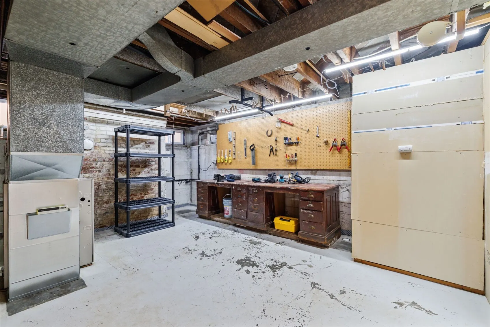 7530 31st Avenue NW, Seattle, WA 98117