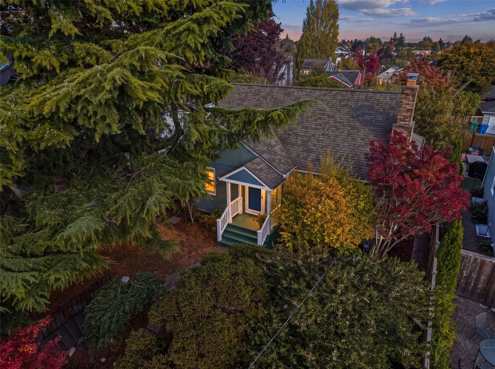 7530 31st Avenue NW, Seattle, WA 98117